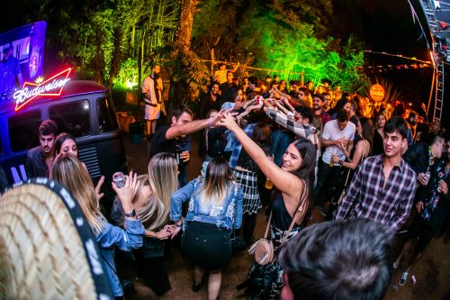 STORM apresenta: de Kombi no Arrayeah!