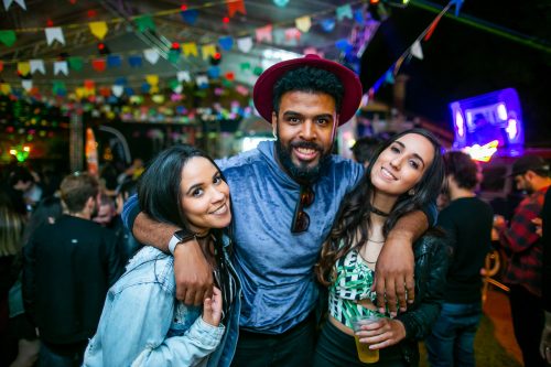 STORM apresenta: de Kombi no Arrayeah!