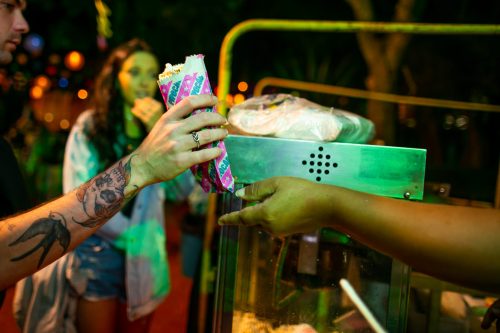 STORM apresenta: de Kombi no Arrayeah!