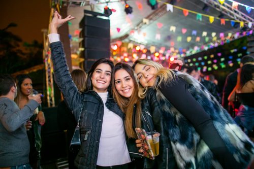 STORM apresenta: de Kombi no Arrayeah!