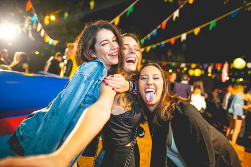 STORM apresenta: de Kombi no Arrayeah!