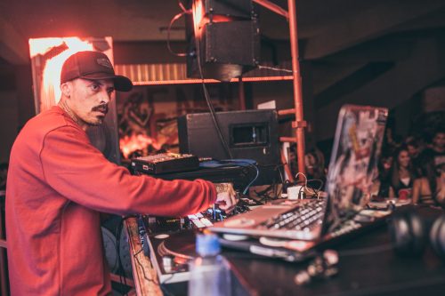 STORM - Pra frente Brasil!